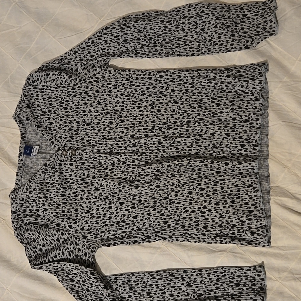 Girl's Old Navy blouse